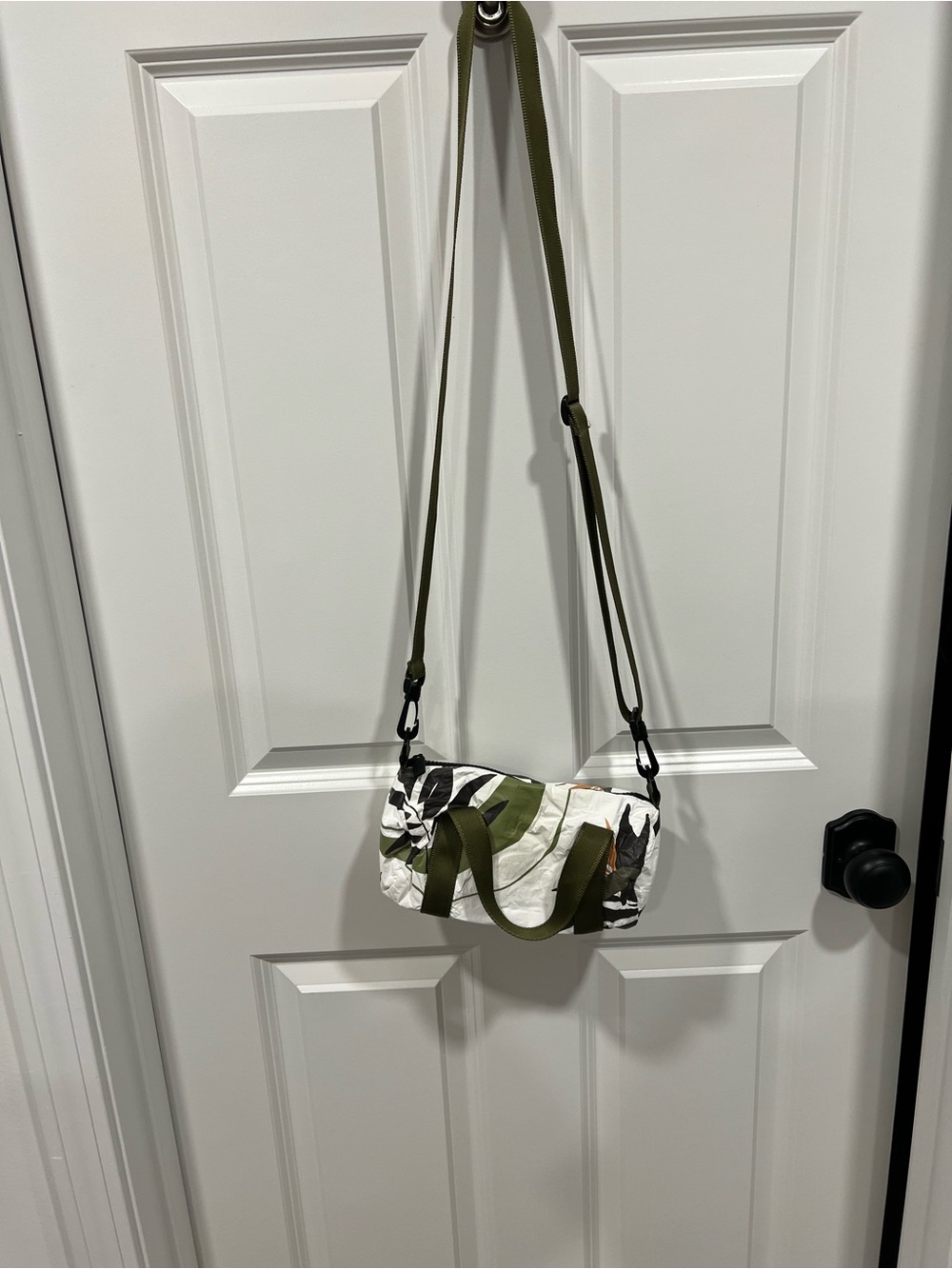 ALOHA Collection Olive Green & White Floral Splash Proof Crossbody